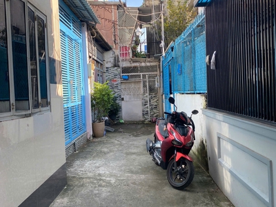 Bán nhà chu văn ăn 4x10, 2 tầng 3pn kế học viện cán bộ chỉ 4.3 tỉ 3