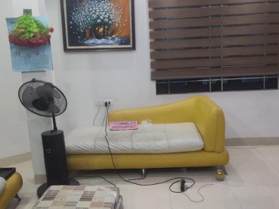 Cần bán gấp 56m2 nhà 5 tầng tại quang trung hà đông  giá nhỉnh 11 tỷ .nhà lô góc 3 thoáng , kinh 1