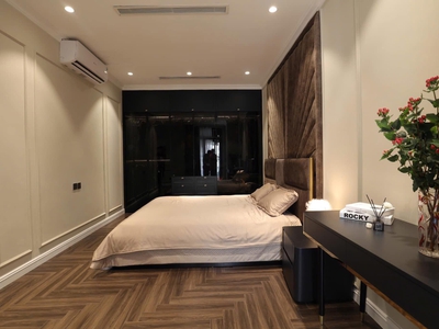 Bán căn hộ 2pn chung cư royal city, nguyễn trãi, 110m2, full nt nhập. 3