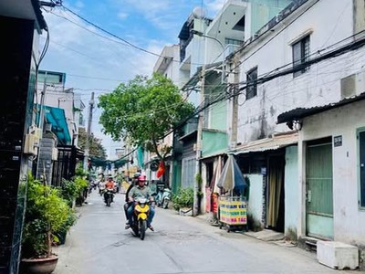 Giáp aeon tân phú -cạnh cv  - hẻm 6m thông - sẵn dòng tiền - 71m 2 t nhỉnh 5 tỏi 0