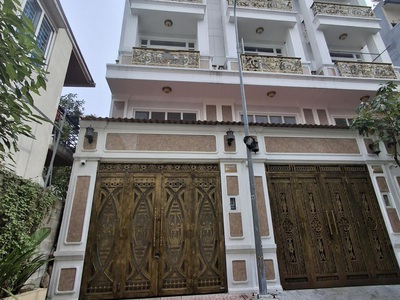 Giảm 1 tỷ nhà 5 tầng sát vạn phúc city td, 57m2, 4x14m chỉ 8.x tỷ 0