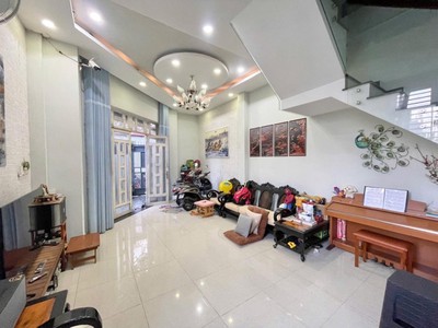 Giảm 1 tỷ nhà 5 tầng sát vạn phúc city td, 57m2, 4x14m chỉ 8.x tỷ 2