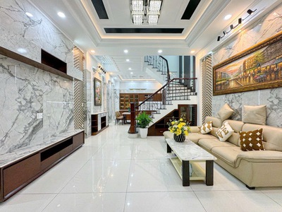 Bán nhà 4tầng - 5x12 - 4 pn - sân thượng full nội thất cao cấp nhỉnh 9 tỷ 1