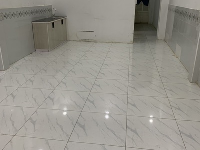 Bán nhà lô góc nguyễn xí 80m2, 2 tầng, gần vincom chỉ 6.5 tỉ 1