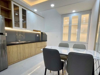 Nhà cho thuê chính chủ 8 phòng hẻm oto giá 26tr 1