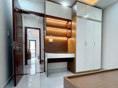 Nhà cho thuê chính chủ 8 phòng hẻm oto giá 26tr 2