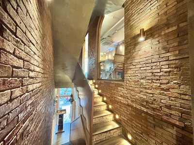 Bán nhà mặt phố quận tây hồ - đang cho thuê kinh doanh nhà hàng ổn định  - view trọn hồ tây - diện 2
