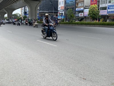 Nhà đẹp hoàng cầu, đống đa gara ô tô 43m2/48m2 t2 cao 4 tầng mt 4m giá 11.6 tỷ. 0