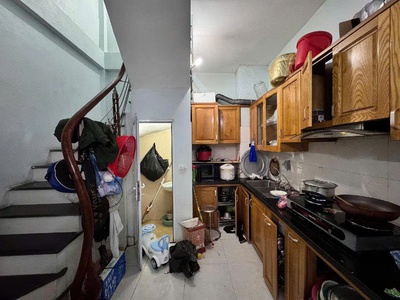 Bán nhà 3 tầng đức thượng, moning đỗ cạnh nhà, 500 ra đường 32, dt 33m giá chào 3.5 tỷ 2