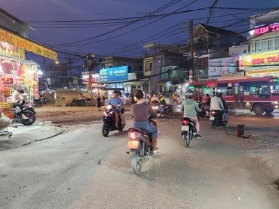 Nhà mặt tiền hẻm xe hơi, bình tân giá chỉ 5.8 tỷ  ngay sát tên lửa, gần ngã tư nguyễn cửu phú 0