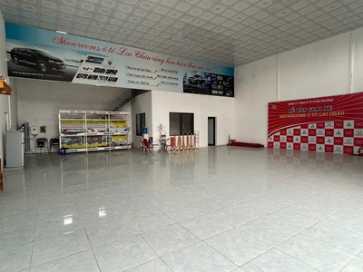 Bán đất mặt tiền vàng  đường 30/4 mở rộng bám đường 58m, tổ 23 phường đông phong, tp lai châu 2