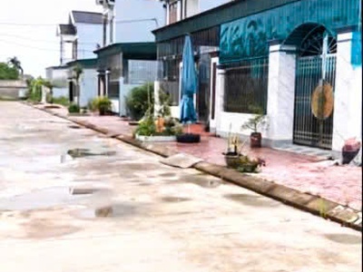 Chính chủ gửi bán lô đất vuông vắn, đẹp tại khu tđc đông xá - đông hưng thái bình. diện tích 140m2, 0