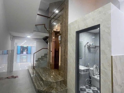 Bán nhà mặt tiền phường 2, quận 8 , 148m2 5 lầu , thang máy chỉ 26,5 tỷ 2