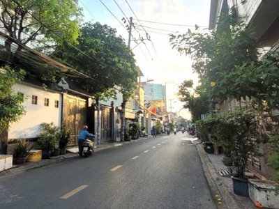 Gấp bán nhà mặt tiền, đường số, q2, dt 75m2,   4 x 19 , đường 15m có vỉa hẻ, chỉ 5 tỏi hơn 4