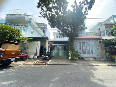 Gấp bán nhà mặt tiền, đường số, q2, dt 75m2,   4 x 19 , đường 15m có vỉa hẻ, chỉ 5 tỏi hơn 1