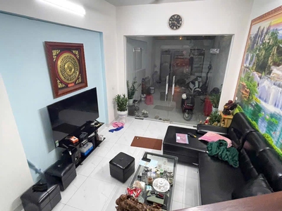 Bán căn nhà 3.5 tầng KĐT Vạn Phúc, ph Thanh Bình, TP HD, 76m2, mt 4m, gần vườn hoa, 4.6x tỷ 3