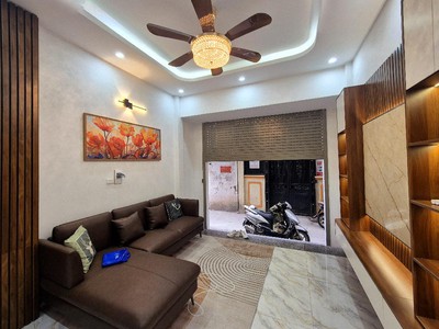 Bán nhà minh khai ngõ quỳnh 4 tầng long lanh ngõ thông kinh doanh hai bà trưng 0