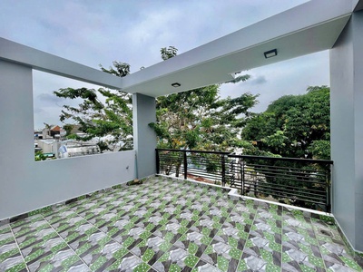 Nhà siêu to 6mx12m 1 trệt 2 lầu đường ô tô tân thới hiệp kế bên gò vấp 7