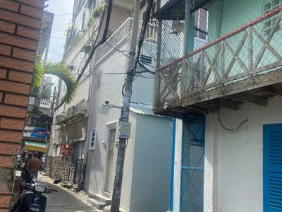 Bán nhà gần mặt tiền Lê Quang Định Bình Thạnh 4 tầng chủ xây tâm huyết 44m2 nhỉnh 7 tỷ 0