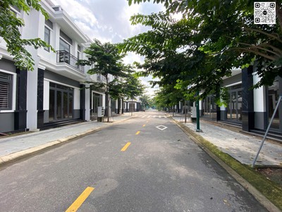 Cần bán nhà tại hòa lợi, bến cát   diện tích 5x16m, thổ cư 100   giá 2,66 tỷ   gần kcn vsip 2, mỹ 2