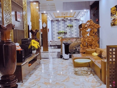 Cần bán gấp nhà hxh, thuê 25tr/tháng, hoàng hoa thám, 60m2, 7.2 tỷ 1