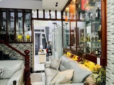 Hẻm ôtô lạc long quân phường 5 quận 11. 0