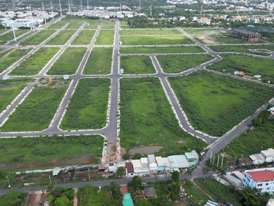 Bán đất nền thuộc dự án đại học quốc gia 245, giá rẻ 5ty850 lô 7x22 đường gò cát, phường phú hữu, 4