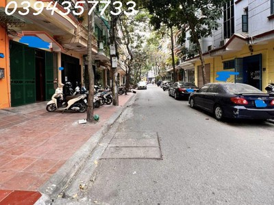 Bán nhà trần quốc hoàn 40m2, ngõ rộng, ngay gần ô tô đỗ, phân lô dân trí, 9.05 tỷ 0