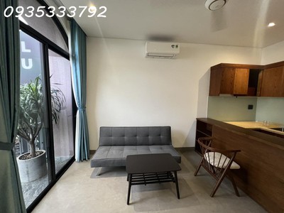 1- bán gấp toà căn hộ siêu hót  mt kd lê thước,  sơn trà, 90m2, 7 tầng, 1 tum, 10pn , giá chi 14,2 0