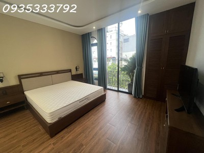 1- bán gấp toà căn hộ siêu hót  mt kd lê thước,  sơn trà, 90m2, 7 tầng, 1 tum, 10pn , giá chi 14,2 3