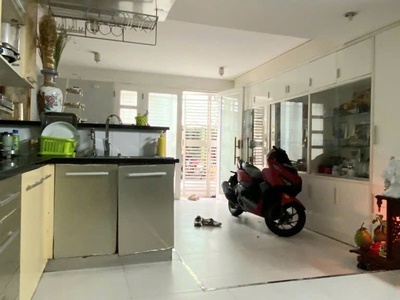 Mặt tiền kinh doanh đường số khánh hội giao tân vĩnh hơn 200 triệu m q4 ngang 4.5 dài 11 đúc 5 0