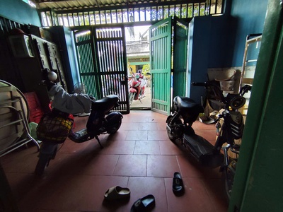 Nhà gấp bán vĩnh lộc dt 102m2, 4 tầng, nhỉnh 6 tỷ, vĩnh lộc b, bình chánh 3