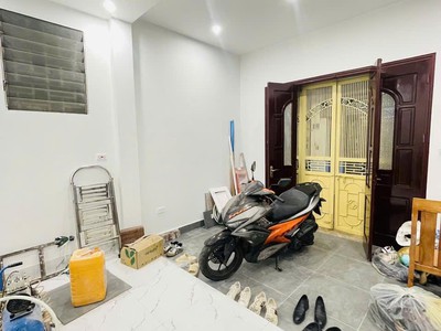 Bán nhà ngõ 285 đội cấn, ba đình, hà nội, diện tích 57m2, mặt tiền 4 m, xây 4 tầng. sđcc. giá: 14,9 4