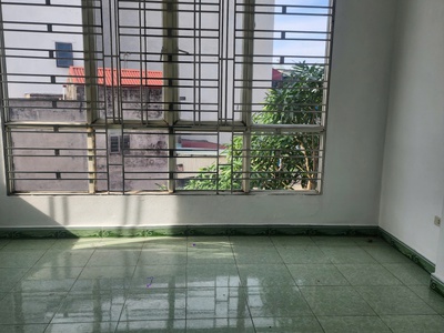 Nhỉnh 3 tỷ có nhà 4 tầng đẹp, ô tô đỗ, vào nhà phường bồ xuyên, tp thái bình. mt 4,4m 1