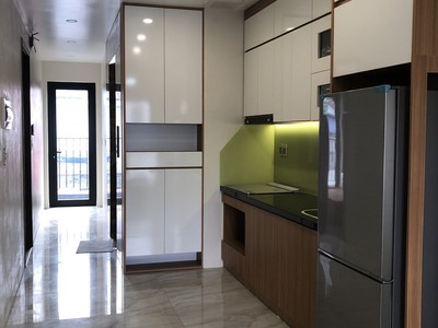 Cho thuê căn hộ mới, 75m2, 2 ngủ, 2wc, full đồ tiện nghi, gần hồ tây, ngõ 299 thuỵ khuê 1