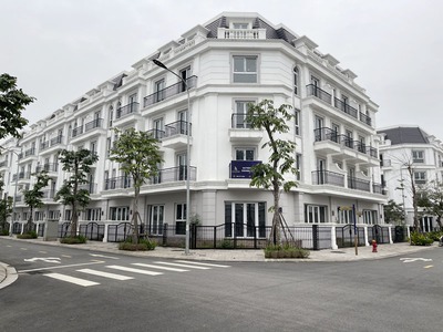 Hoa Hậu liền kề 95,5m2 Shophouse Eurowindow Twin Park - Trâu Quỳ - Căn góc - View bể bơi 0