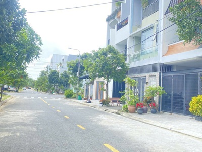 Bán nhà Mỹ Đa Tây 12 - Nam Việt Á GD1 - Đường 7m5 nhà 2 tầng mới giá chỉ nhỉnh 5 tỷ. 0