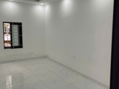 Cho thuê tập thể Dương Văn Bé - Hai Bà Trưng 150m, 4N4VS giá 14tr, làm CHDV, KD hát, cafe 2