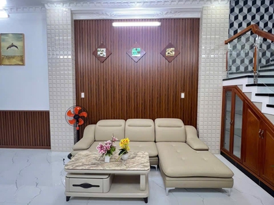 Chính chủ cần bán gấp nhà 1 trệt 2 lầu Thuận An Bình Dương 2