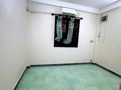 Cho thuê nhà 1t2l 4pn hẻm xe hơi đường 38 - hiệp bình chánh 3