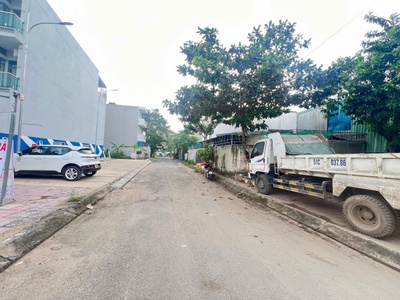 Bán đất full thổ cư đẹp mặt tiền đường tam đa, phường long trường  quận 9 cũ 1