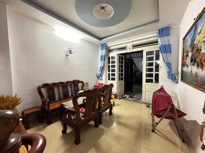 Bán nhà 3 tầng hxh 7m đẹp khu nhà lầu tl37, thạnh lộc, 4x14m, 3t hơn 4tỷ 2