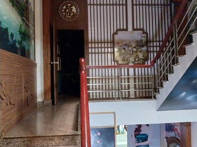 Cho thuê mặt tiền vip quận 10 đường ba tháng hai  ngay khu hà đô 4000sud-th 3