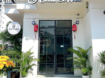 Do có một số vấn đề về công việc riêng nên em xin phép nhượng quán tại 150 nguyễn cao, ninh xá 1