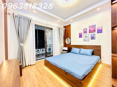 Trung tâm nam từ liêm - ô tô cách nhà 10m - 30m ra ô tô tránh - nhà dân xây kiên cố chắc chắn.- dt: 1