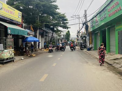 Nhà mới 3 tầng - 50m - ngang 5 - nở hậu - ngay kênh tham lương - 3p aeon tân phú nhỉnh 4 tỷ 3