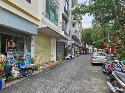 Duy nhất 1 căn tại quận thanh xuân, mặt ngõ ô tô tránh, kinh doanh sầm uất 39m2 x5t, chỉ 8.35 tỷ 0