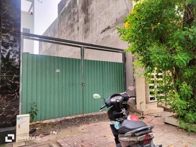 Bán lô đất thuộc kdc d2d đường d2, kinh doanh được, giá rẻ chỉ 5,3 tỷ 0