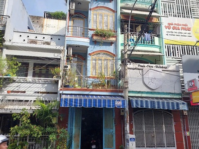 CHÍNH CHỦ CHO THUÊ NHÀ MẶT TIỀN - 95m2 5 phòng ngủ 4 vệ sinh - TÂN PHƯỚC Q10 5 PN     Hướng Đông Nam 0