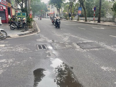 Cần bán nhanh nhà mặt phố kđt văn phú chủ giảm giá hơn 1 tỷ 0